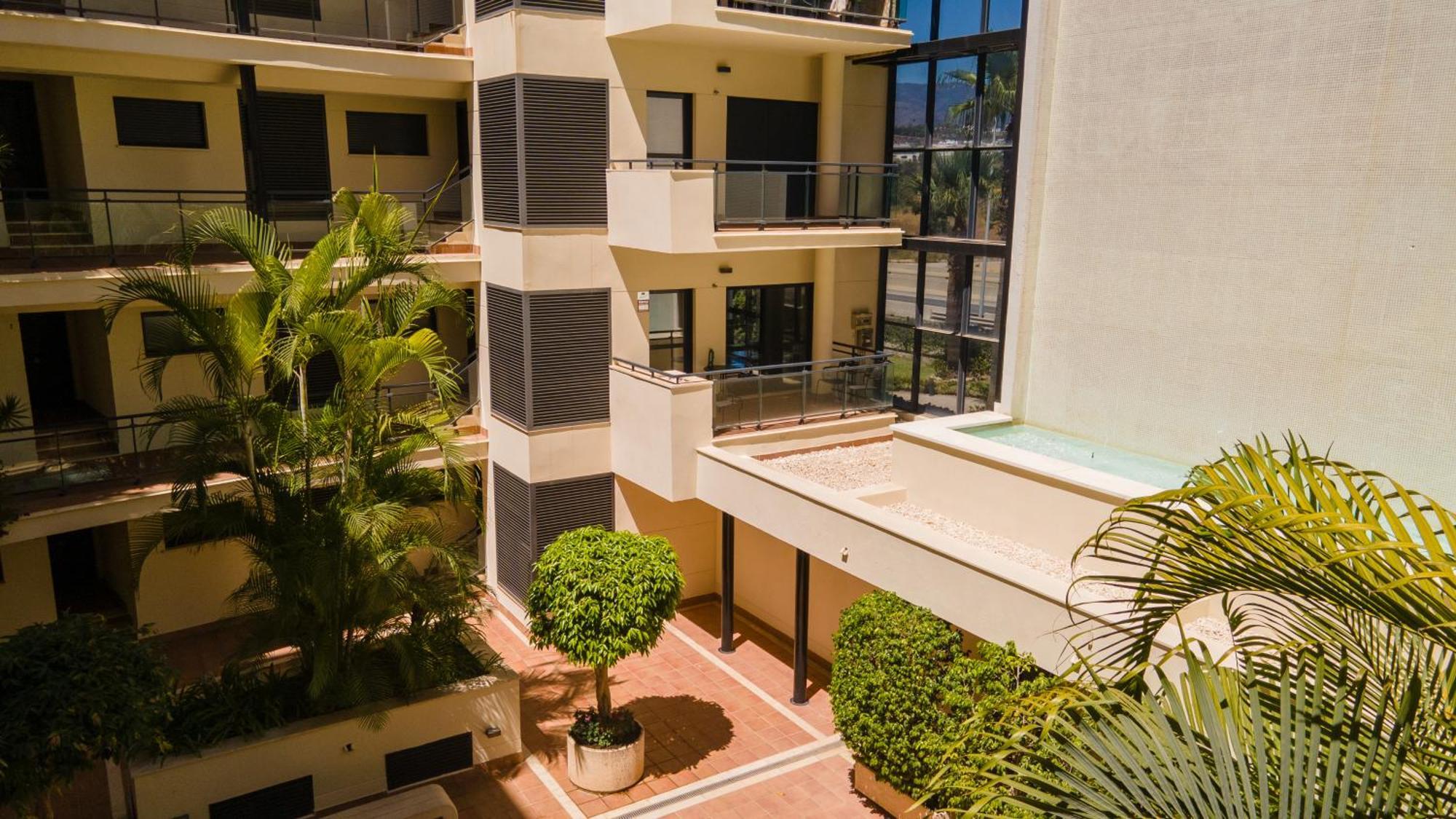 Apartamento Hello Cosmo Estepona Exterior foto